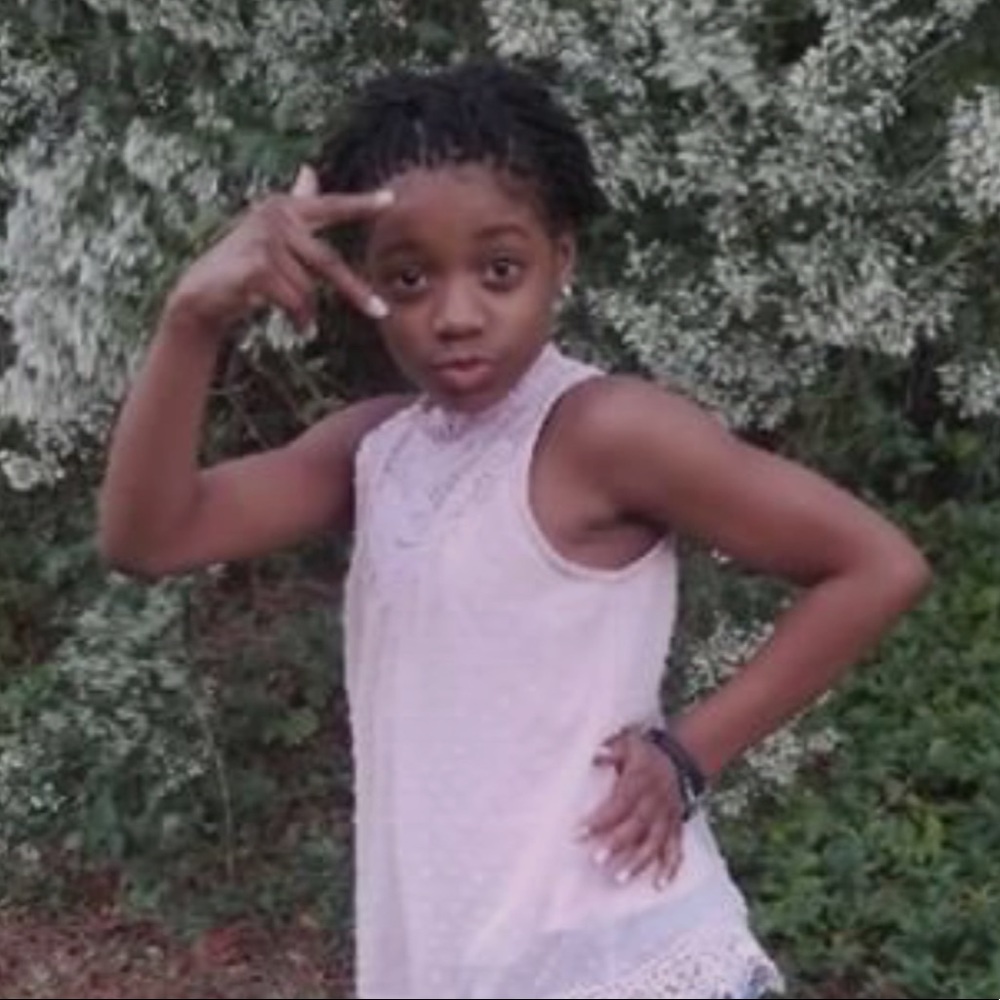 Meet your Posher, Toni